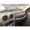 Image 3 : PARKSVILLE - 2004 JEEP LIBERTY BLUE 259270 KMS - 309616-3