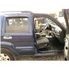 Image 41 : PARKSVILLE - 2004 JEEP LIBERTY BLUE 259270 KMS - 309616-3