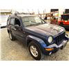 Image 4 : PARKSVILLE - 2004 JEEP LIBERTY BLUE 259270 KMS - 309616-3