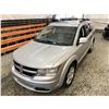 Image 2 : PARKSVILLE - 2009 DODGE JOURNEY SILVER 188843 KMS - 165044-4