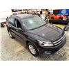 Image 10 : PARKSVILLE - 2015 VOLKSWAGEN TIGUAN BLACK 179744 KMS - 536775-3