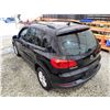 Image 22 : PARKSVILLE - 2015 VOLKSWAGEN TIGUAN BLACK 179744 KMS - 536775-3