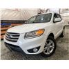 Image 1 : PARKSVILLE - 2012 HYUNDAI SANTA FE WHITE  197040 KMS - 111238-3