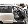 Image 36 : PARKSVILLE - 2012 HYUNDAI SANTA FE WHITE  197040 KMS - 111238-3
