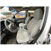 Image 51 : PARKSVILLE - 2012 HYUNDAI SANTA FE WHITE  197040 KMS - 111238-3