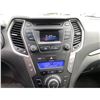 Image 44 : PARKSVILLE - 2013 HYUNDAI SANTA FE WHITE 254253 KMS - 011806-2
