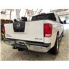 Image 14 : PARKSVILLE - 2006 NISSAN TITAN WHITE 199768 KMS - 525732-3