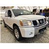 Image 8 : PARKSVILLE - 2006 NISSAN TITAN WHITE 199768 KMS - 525732-3