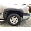 Image 26 : PARKSVILLE - 2004 CHEVROLET AVALANCHE GREY 219212 KMS - 311975-3