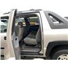 Image 44 : PARKSVILLE - 2004 CHEVROLET AVALANCHE GREY 219212 KMS - 311975-3