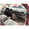 Image 38 : PARKSVILLE - 2005 DODGE CARAVAN/GRAND CARAVAN RED 207625 KMS - 258910-4