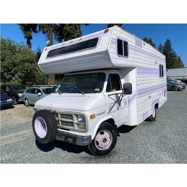 "NO RESERVE" - 1984 GMC MOTOR HOME WHITE   120,000  KMS - 511342-4