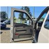 Image 31 : DUNCAN - 2000 FORD F-350 WHITE 396485 KMS - B87441-3