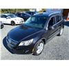 Image 13 : PARKSVILLE - 2010 VOLKSWAGEN TIGUAN BLACK 229826 KMS - 511852-3