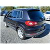 Image 29 : PARKSVILLE - 2010 VOLKSWAGEN TIGUAN BLACK 229826 KMS - 511852-3
