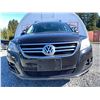 Image 3 : PARKSVILLE - 2010 VOLKSWAGEN TIGUAN BLACK 229826 KMS - 511852-3