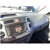 Image 52 : PARKSVILLE - 2010 VOLKSWAGEN TIGUAN BLACK 229826 KMS - 511852-3