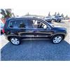 Image 7 : PARKSVILLE - 2010 VOLKSWAGEN TIGUAN BLACK 229826 KMS - 511852-3