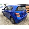 Image 21 : PARKSVILLE - 2017 CHEVROLET SONIC BLUE 100696 KMS - 159511-3
