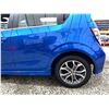 Image 29 : PARKSVILLE - 2017 CHEVROLET SONIC BLUE 100696 KMS - 159511-3