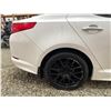 Image 27 : PARKSVILLE - 2013 KIA OPTIMA WHITE 228718 KMS - 325952-2