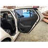 Image 41 : PARKSVILLE - 2013 KIA OPTIMA WHITE 228718 KMS - 325952-2
