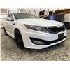 Image 8 : PARKSVILLE - 2013 KIA OPTIMA WHITE 228718 KMS - 325952-2