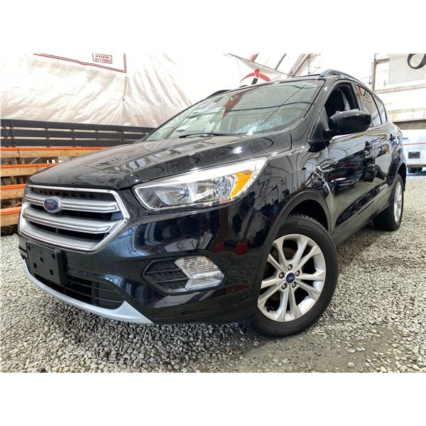 PARKSVILLE - 2017 FORD ESCAPE BLACK 191463 KMS - E80754-3