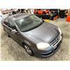 Image 10 : PARKSVILLE - 2006 VOLKSWAGEN JETTA GREY 261081 KMS - 617867-4
