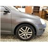 Image 26 : PARKSVILLE - 2006 VOLKSWAGEN JETTA GREY 261081 KMS - 617867-4