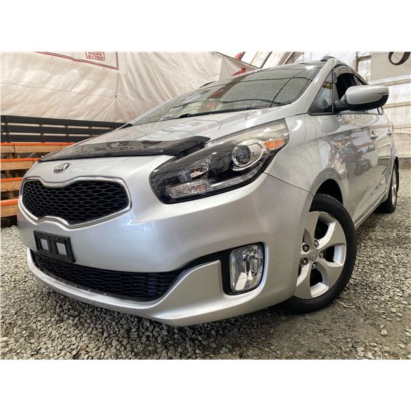 PARKSVILLE - 2014 KIA RONDO  SILVER 96805 KMS - 013335-4
