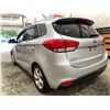 Image 20 : PARKSVILLE - 2014 KIA RONDO  SILVER 96805 KMS - 013335-4