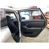 Image 41 : PARKSVILLE - 2014 KIA RONDO  SILVER 96805 KMS - 013335-4