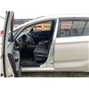 Image 48 : PARKSVILLE - 2014 KIA RONDO  SILVER 96805 KMS - 013335-4