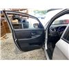 Image 49 : PARKSVILLE - 2014 KIA RONDO  SILVER 96805 KMS - 013335-4