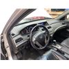 Image 50 : PARKSVILLE - 2010 HONDA ACCORD SILVER 281521 KMS - 501654-3