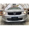 Image 5 : PARKSVILLE - 2010 HONDA ACCORD SILVER 281521 KMS - 501654-3