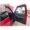 Image 37 : PARKSVILLE - 2005 CHEVROLET BLAZER RED 179520 KMS - 120067-2