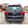 Image 18 : PARKSVILLE - 2015 VOLKSWAGEN TIGUAN BLACK  179858 KMS - 542860-1