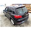 Image 22 : PARKSVILLE - 2015 VOLKSWAGEN TIGUAN BLACK  179858 KMS - 542860-1