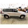 Image 12 : PARKSVILLE - 2006 LEXUS GX SILVER 189163 MILES - 120180-3