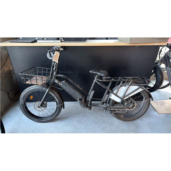BIKTRIX SKYCAP  HIGH CAPACITY LONGTAIL ELECTRIC CARGO UTILITY BICYCLE