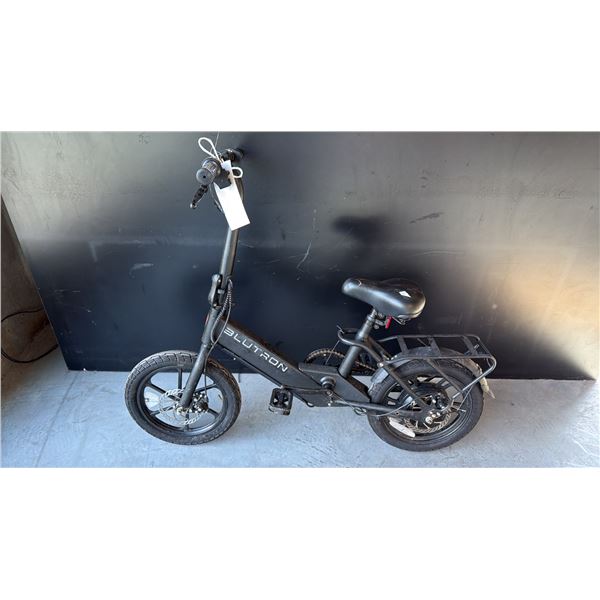 BLACK BLUTRON EB350F V2 FOLDING LOW STEP-THROUGH COMPACT COMMUTER ELECTRIC CITY BIKE NO CHARGER/KEY