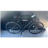 Image 2 : MATTE BLACK CLASSIC LIGHTWEIGHT STRUCTURAL STEEL  CITY BIKE