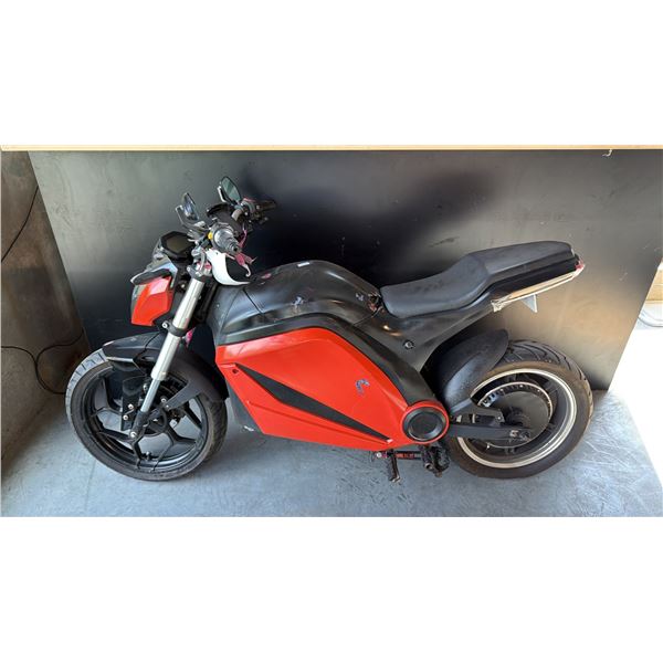 ORANGE/BLACK EMMO ZONE GTS HIGH-PERFORMANCE SPORT-STYLE ELECTRIC MOTORCYCLE