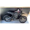 Image 2 : BLACK ARMADA COMMANDER SPORT-STYLE HEAVY-FRAME HIGH-OUTPUT ELECTRIC MOTORBIKE