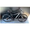 Image 2 : BLACK VIKING TRAIL HYPER 21-SPEED MOUNTAIN BIKE
