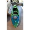 Image 2 : PERCEPTION FLASH 9.5 RECREATIONAL FISHING KAYAK, EARTH COLORWAY MOLDED ROD HOLDERS