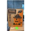 Image 1 : RIDGID HD1640 5.0 PEAK HP 60-LITRE INDUSTRIAL WET DRY VACUUM UNIT BLACK ORANGE HOUSING *IN BOX