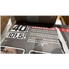 Image 2 : PERFORMANCE TOOL W85018 2-IN-1 Z-FRAME FOLDING CREEPER ROLLING SEAT 300-LB CAPACITY *IN BOX